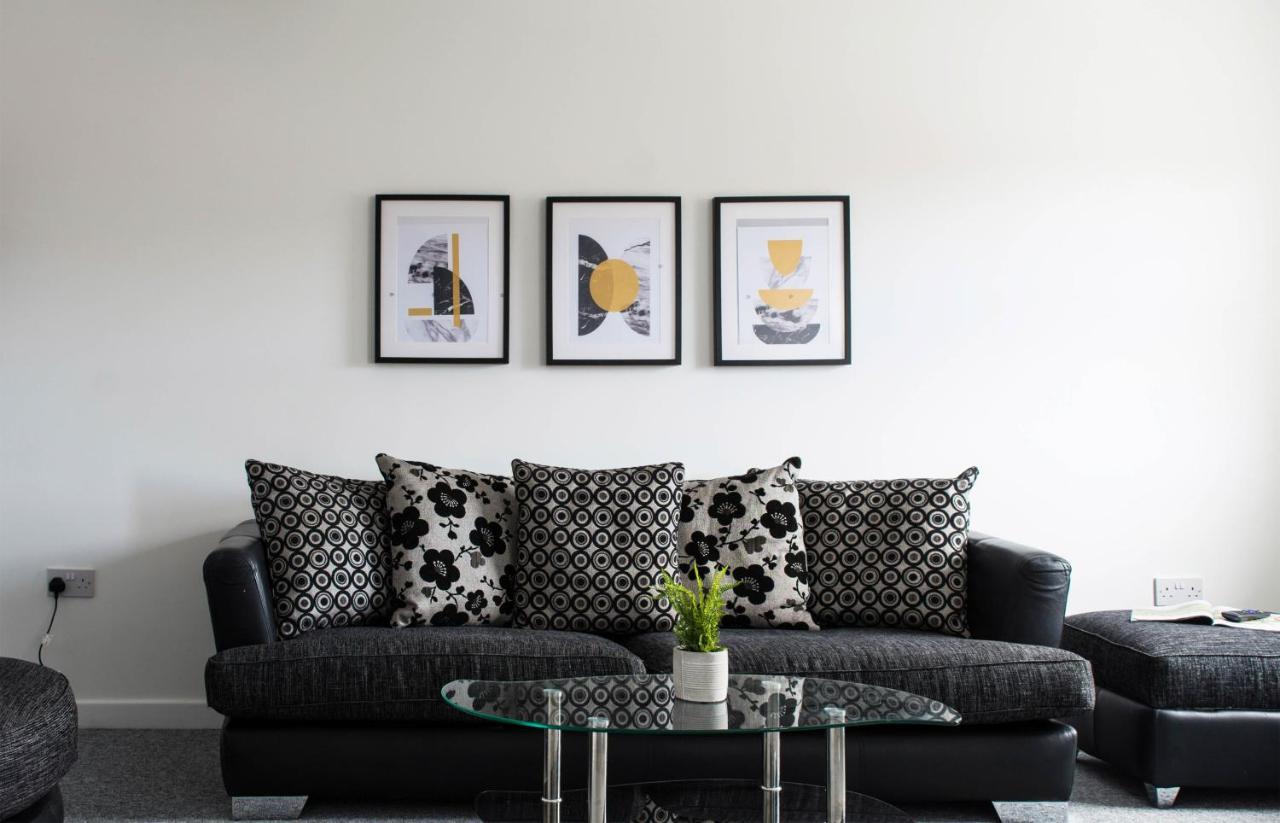 2 Bedroom Apartment Leamington Spa Hosted By Golden Key Lillington  エクステリア 写真